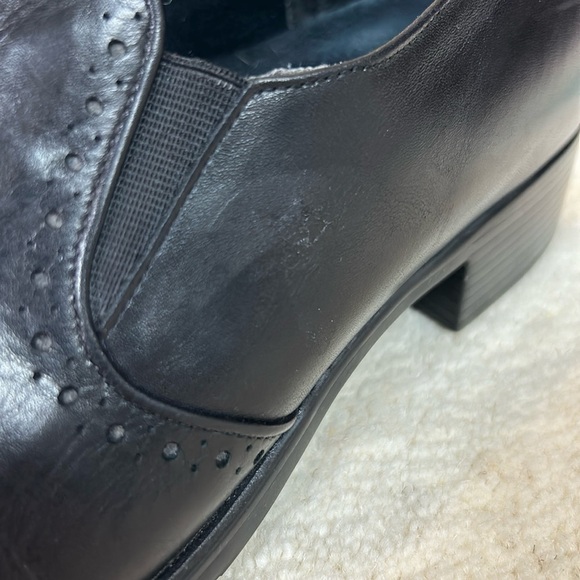 Munro Black Slip On Heeled Loafers 8.5 - Picture 17 of 17